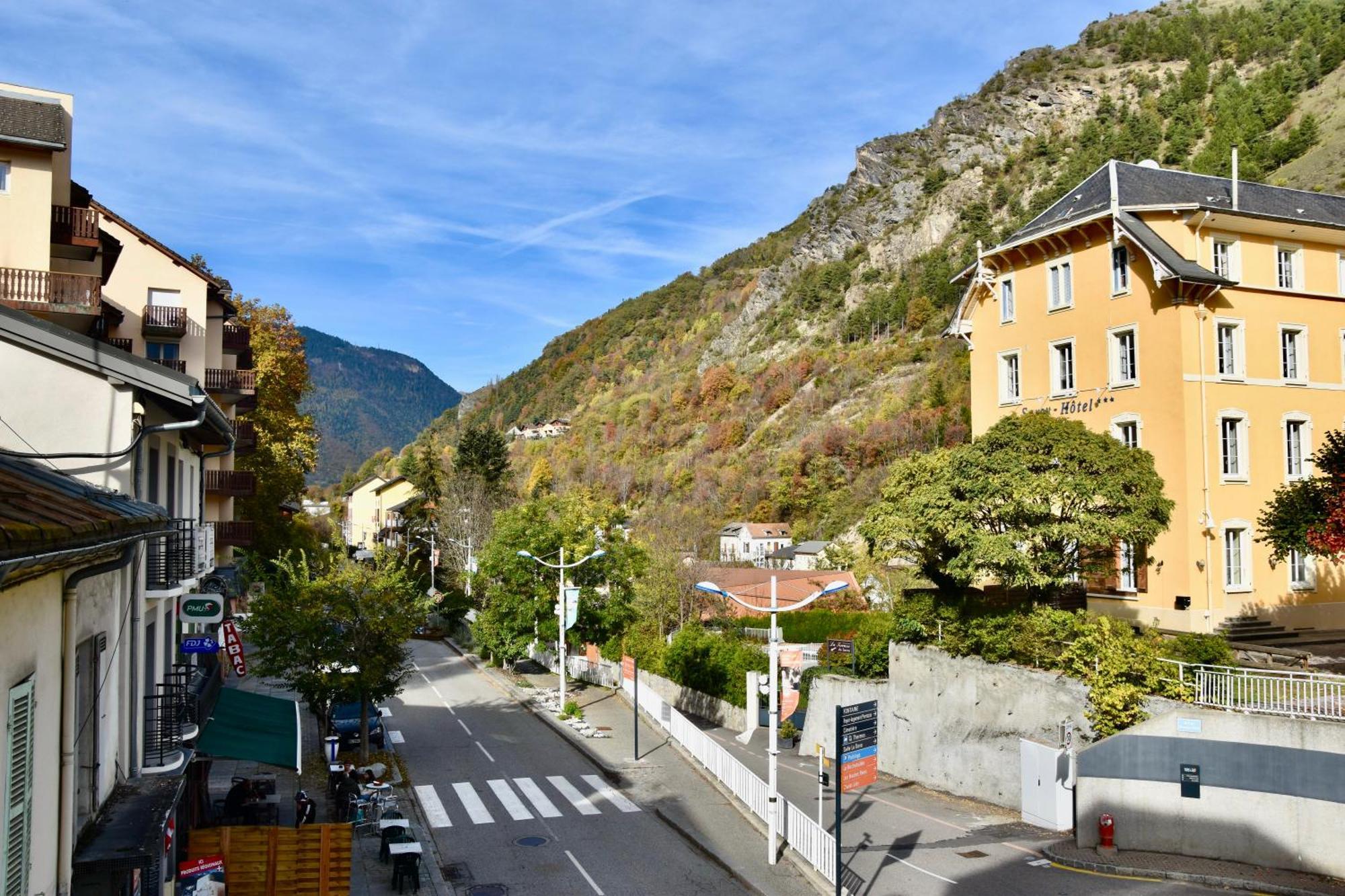 Appartement 6 Personnes, Les 3 Vallees, Pres Des Thermes Brides-les-Bains Exterior photo